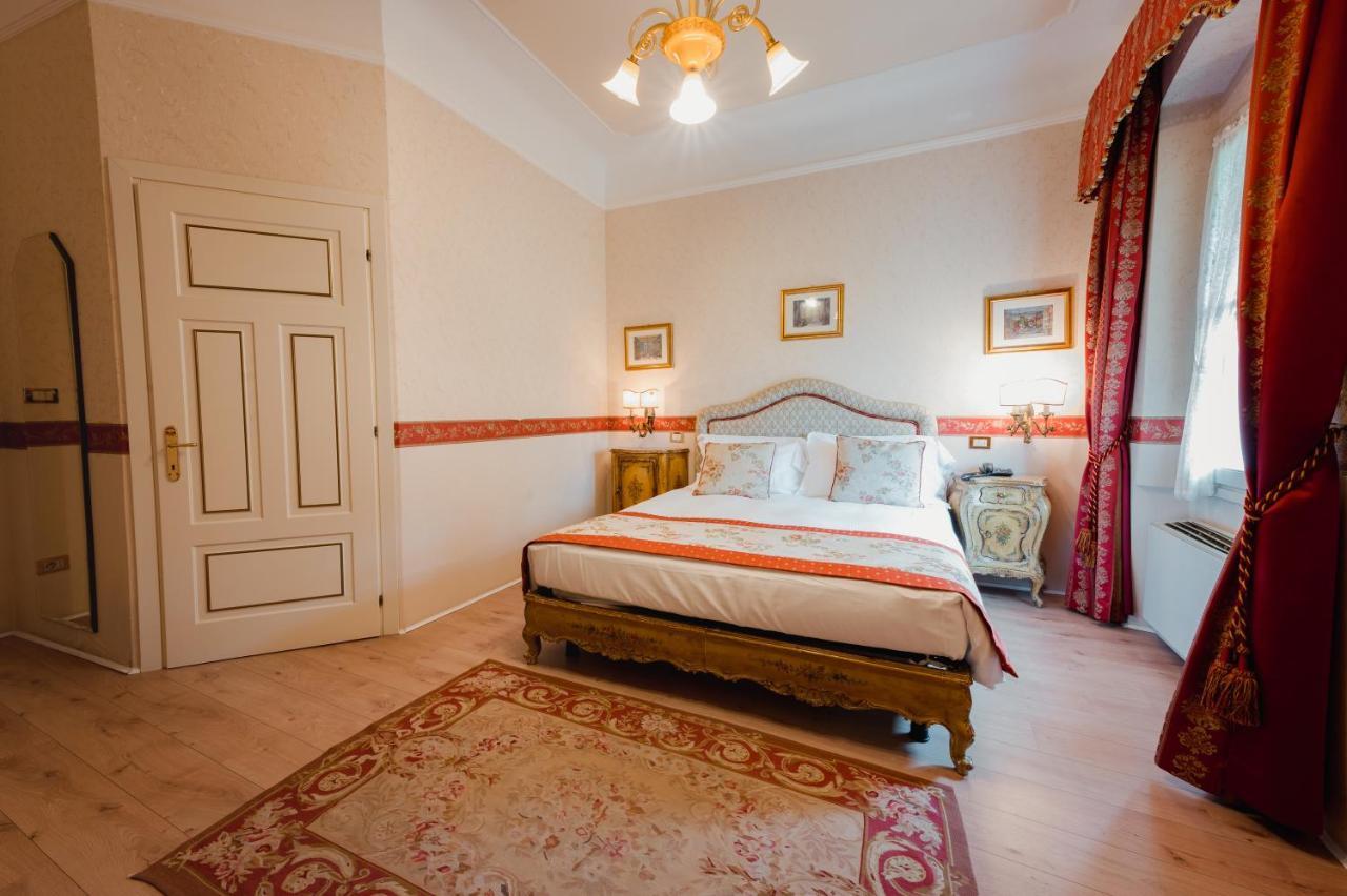 Castello Di Spessa - Residenze D'Epoca Hotel Capriva del Friuli Екстериор снимка